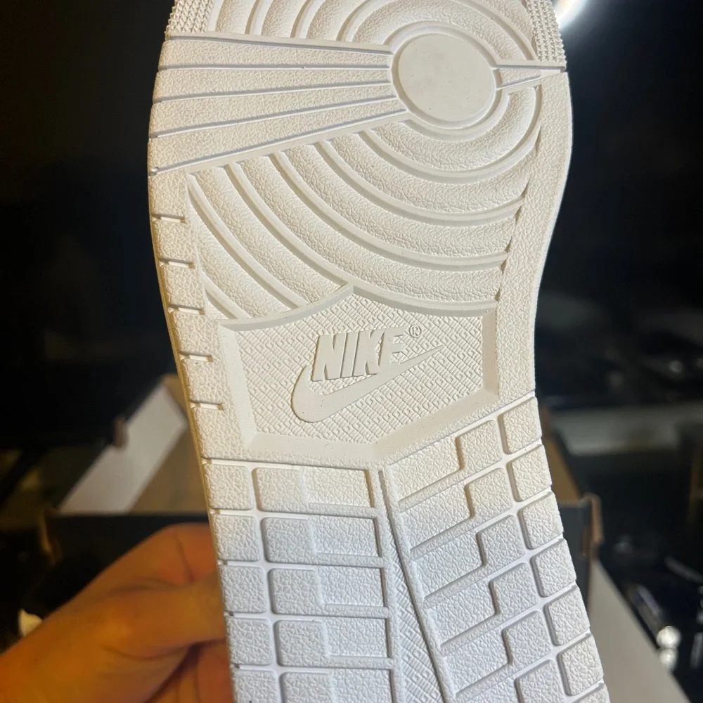 Size 11.5 - Jordan Access White Black